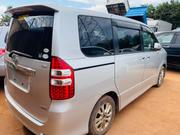 Toyota Noah 2.0 143hp FWD (8 Seater) 2011 Silver for sale