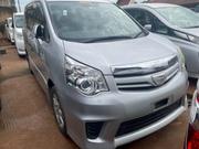 Toyota Noah 2.0 143hp FWD (7 Seater) 2012 Silver for sale