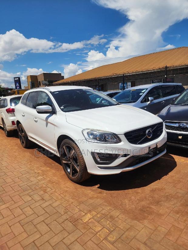 Volvo XC60 T5 Premier Plus FWD 2015 White
