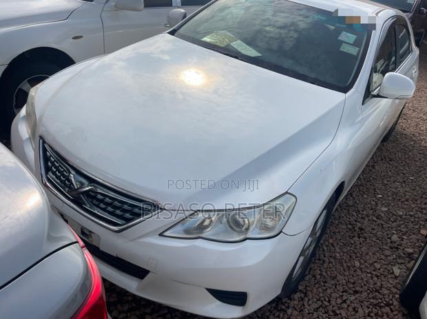 Toyota Mark X 2.5 RWD 2010 White