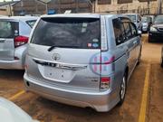 Toyota ISIS 1.8 L 2WD 2014 Silver for sale