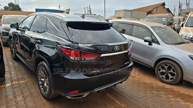 Toyota Harrier 2021 Black