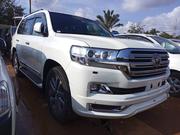 Toyota Land Cruiser 4.6 V8 ZX 2019 White for sale