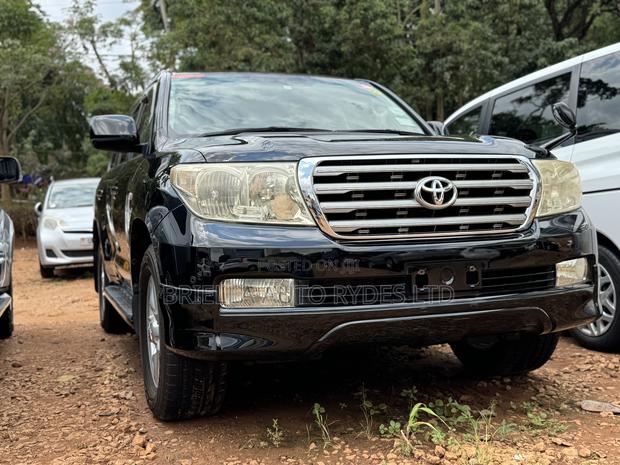 Toyota Land Cruiser Prado 2009 Black