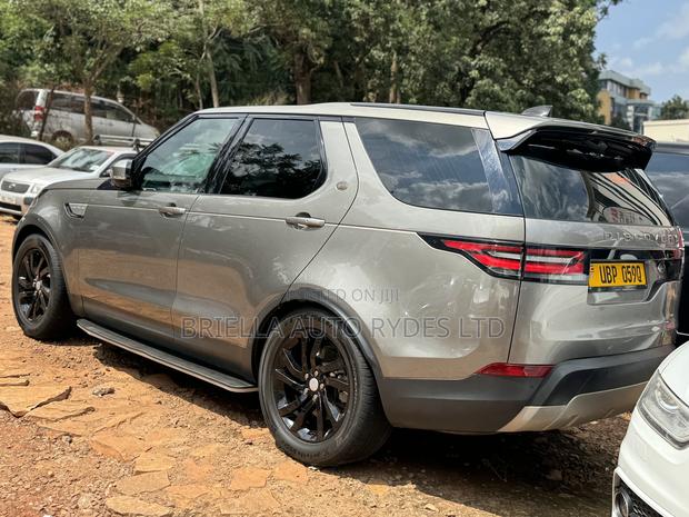 Land Rover Discovery Sport 2018 Gray
