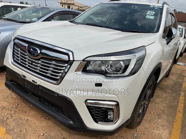 Subaru Forester 2019 White