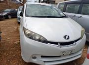 Toyota Wish 2010 White for sale