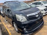 Toyota Noah 2.0 143hp FWD (8 Seater) 2012 Black for sale