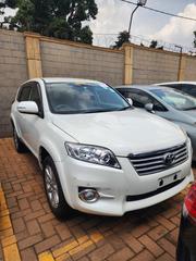 Toyota Vanguard 2011 White for sale