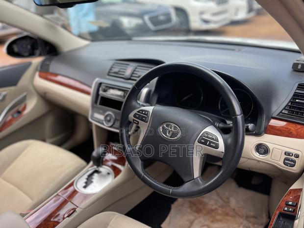 Toyota Premio 1.8 AWD 2015 White