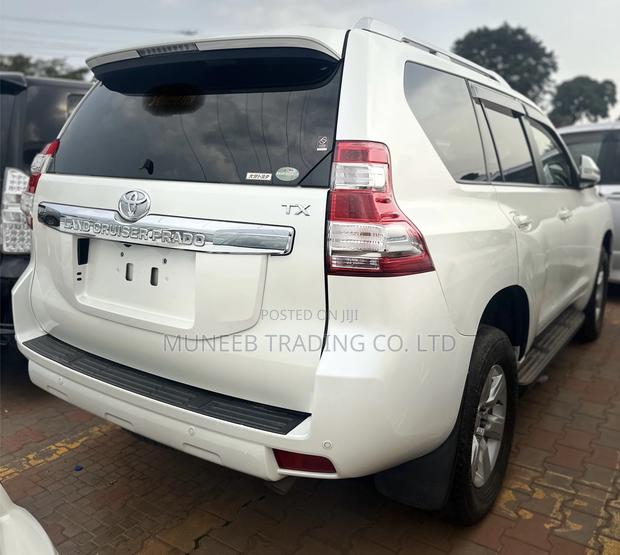 Toyota Land Cruiser Prado 2.8 D-4D 2015 White