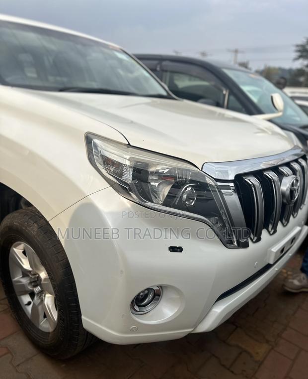 Toyota Land Cruiser Prado 2.8 D-4D 2015 White