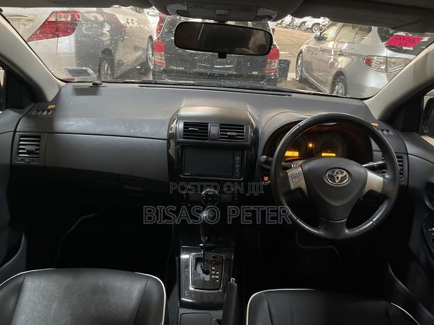 Toyota Corolla Fielder 2010 Black