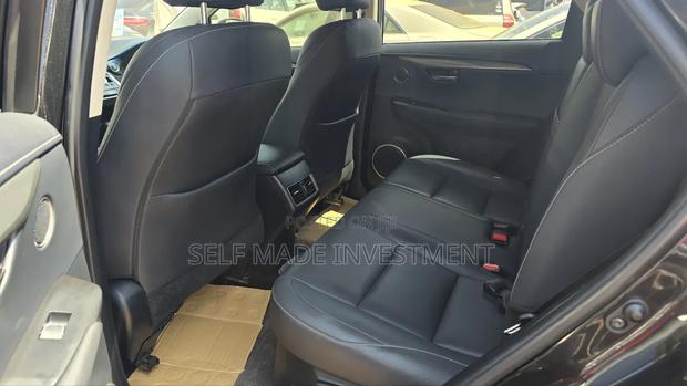 Lexus NX 300h 2020 Black