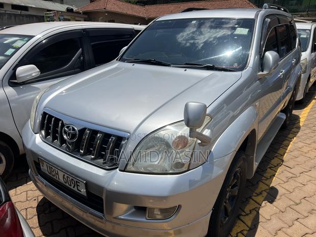 Toyota Land Cruiser Prado 2007 Silver