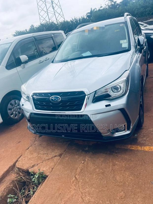 Subaru Forester 2.0XT Premium AWD 2016 Silver