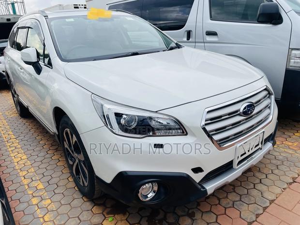 Subaru Outback 2.5i Premium AWD 2016 White