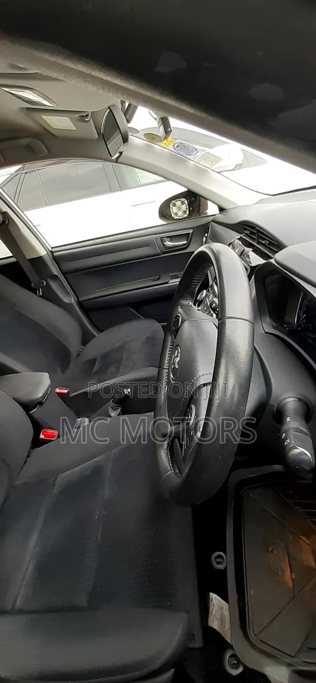 Toyota Corolla Fielder 2015 Silver