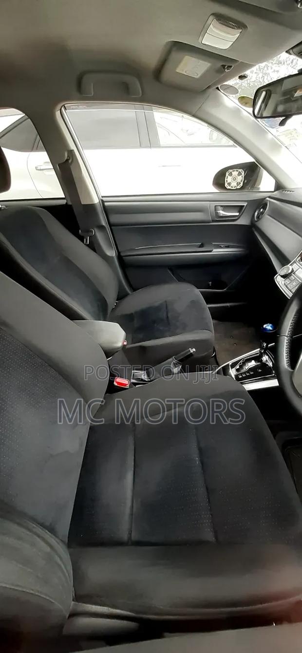 Toyota Corolla Fielder 2015 Silver