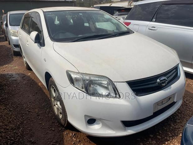 Toyota Corolla Fielder 2012 White