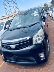 Toyota Noah 2.0 143hp FWD (7 Seater) 2012 Black for sale