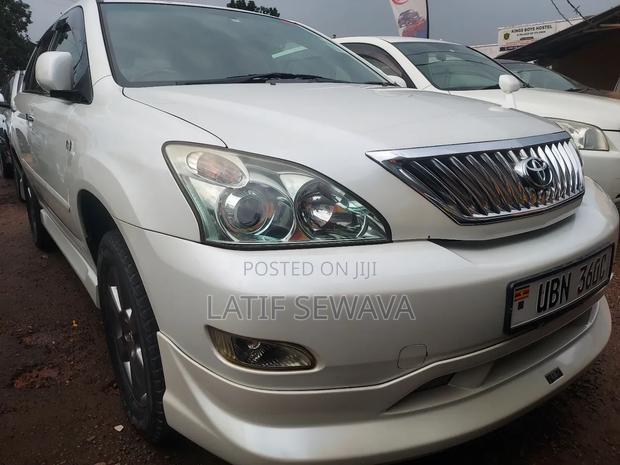 Toyota Harrier 2.4 2008 White