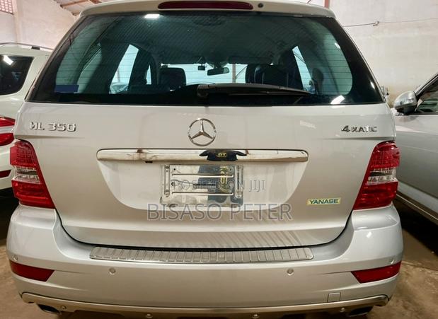 Mercedes-Benz M Class 2009 Silver