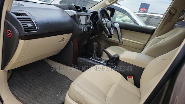 Toyota Land Cruiser Prado 2016 Beige
