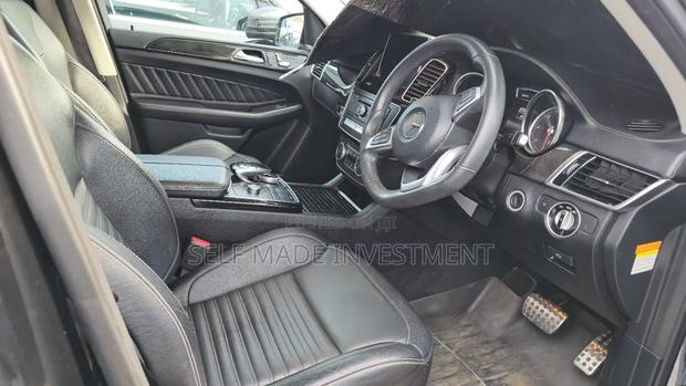Mercedes-Benz GLE-Class 2017 Black
