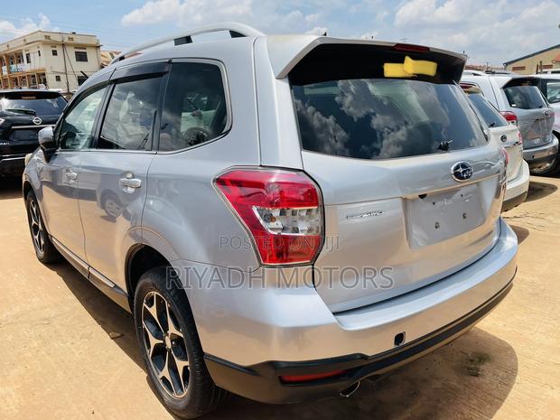 Subaru Forester 2.0XT Premium 4dr SUV AWD (2.0L 4cyl Turbo CVT) 2015