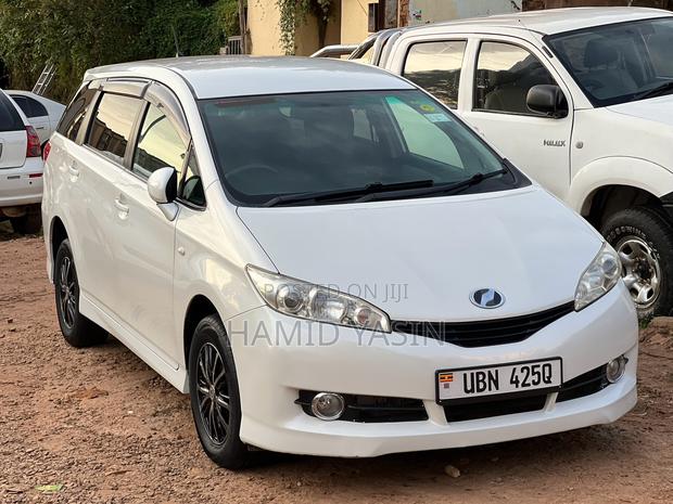 Toyota Wish 2009 White