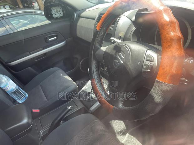 Suzuki Escudo 2015 White