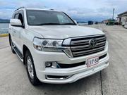 Toyota Land Cruiser 4.6 V8 ZX 2018 White for sale