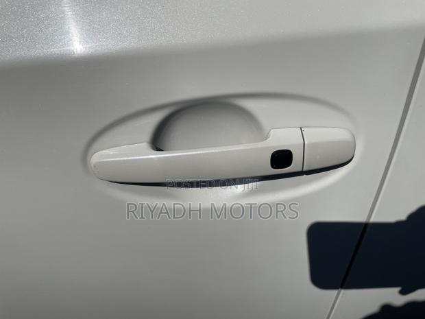 Toyota IST 2012 White