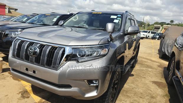 Toyota Land Cruiser Prado 2023 Beige