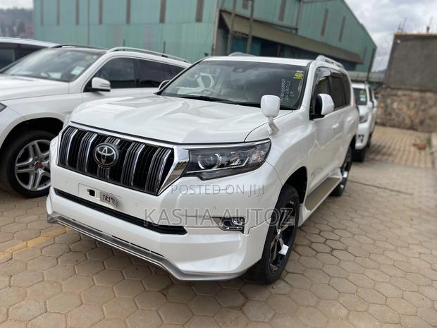 Toyota Land Cruiser Prado 3.0 172hp 2018 White