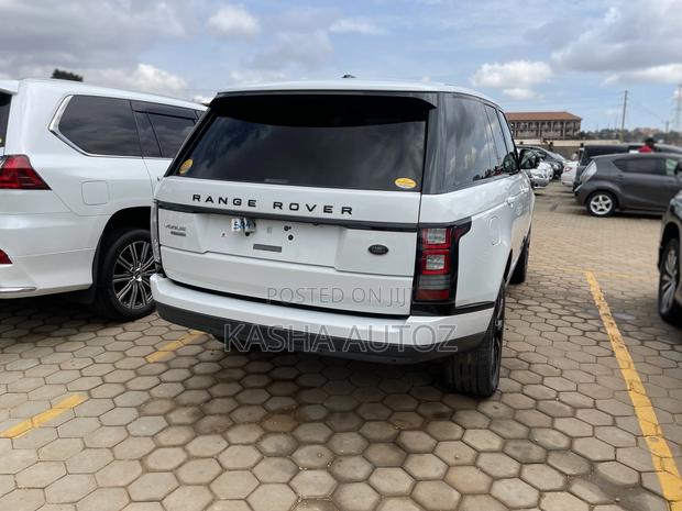 Land Rover Range Rover Vogue 2014 White