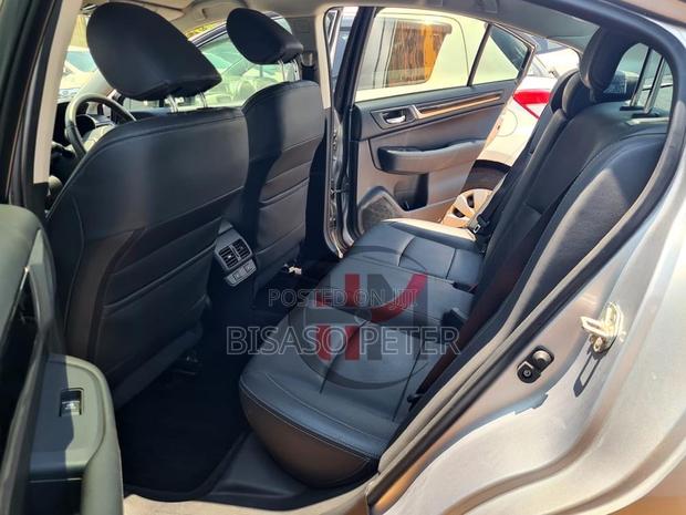 Subaru Legacy 2015 Silver