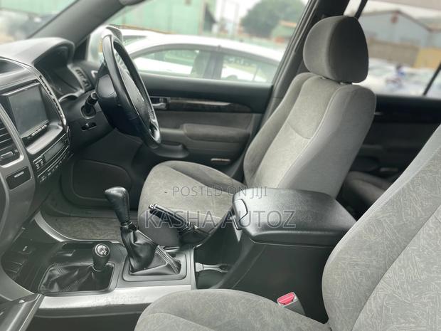 Toyota Land Cruiser Prado 2009 Silver