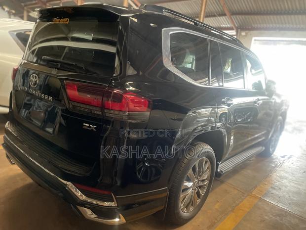 New Toyota Land Cruiser 2023 Black