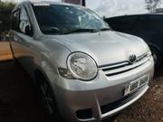 Toyota Sienta 1.5 AWD 2009 Silver for sale