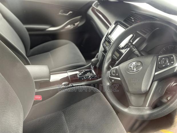 Toyota Premio 2016 White