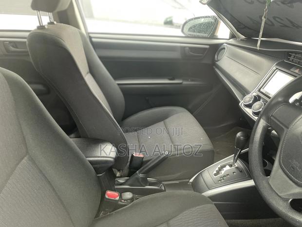 Toyota Corolla Fielder 2012 Black