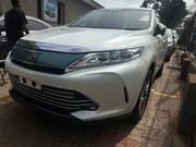 Toyota Harrier 2.0 2018 White for sale