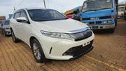 Toyota Harrier 2019 White for sale