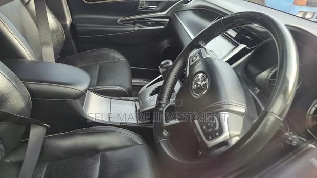 Toyota Harrier 2019 White