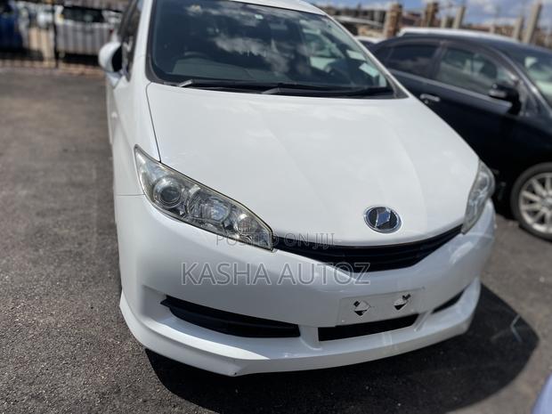 Toyota Wish 2010 White