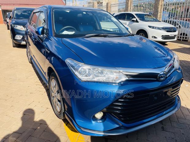 Toyota Corolla Fielder 1.5 Hybrid FWD 2015 Blue