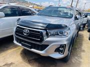 Toyota Hilux 2018 Silver for sale