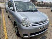 Toyota Sienta 2009 Silver for sale